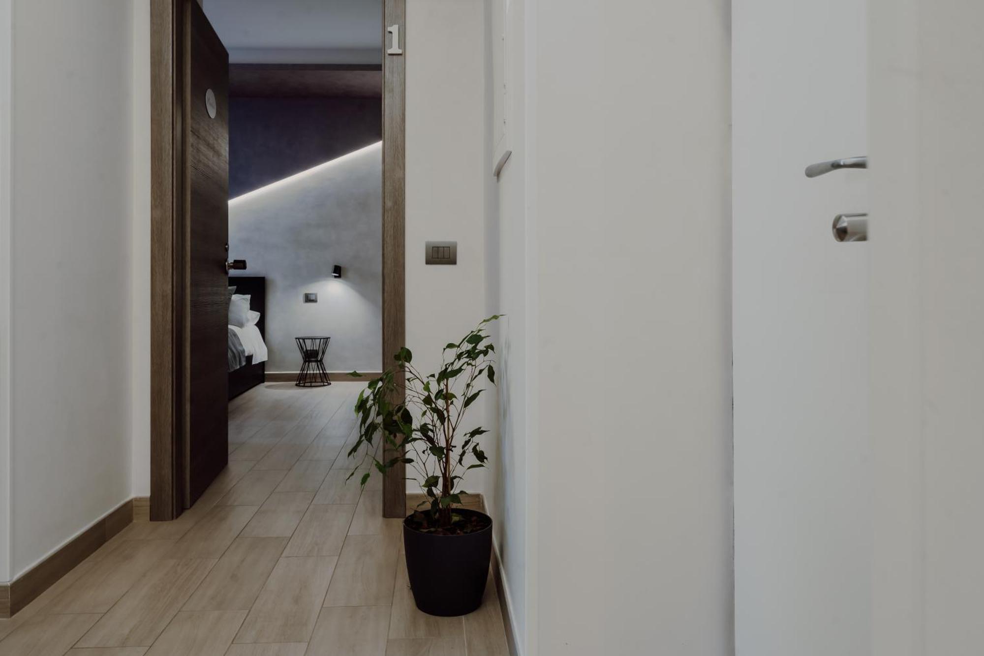 Domus Aeterna - Re Di Roma Hotel Exterior photo